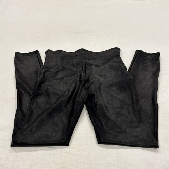 Spanx Faux Leather Leggings - Picture 4 of 4